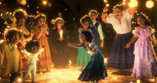 사진_ 영화 '엔칸토' 스틸컷