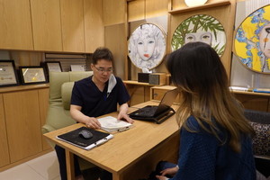 "하지정맥류, 종아리통증, 하체 혈관순환에 도움주는 쫑알<b>스타킹</b>"
